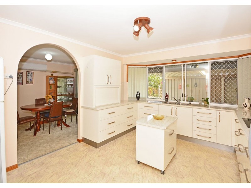 76 Alexander Street, Urangan QLD 4655