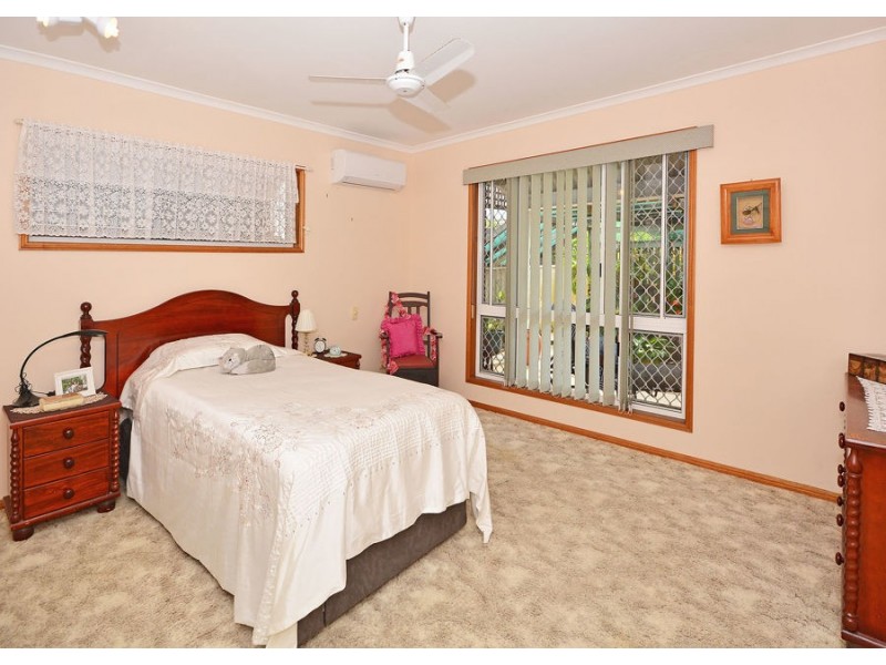 76 Alexander Street, Urangan QLD 4655