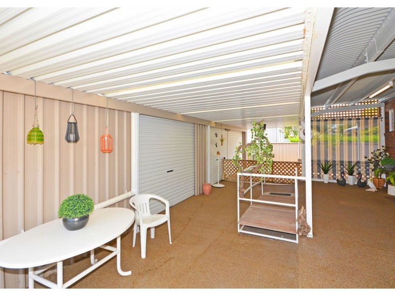 76 Alexander Street, Urangan QLD 4655