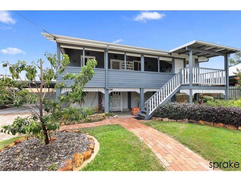 24 Eric Street, Torquay QLD 4655