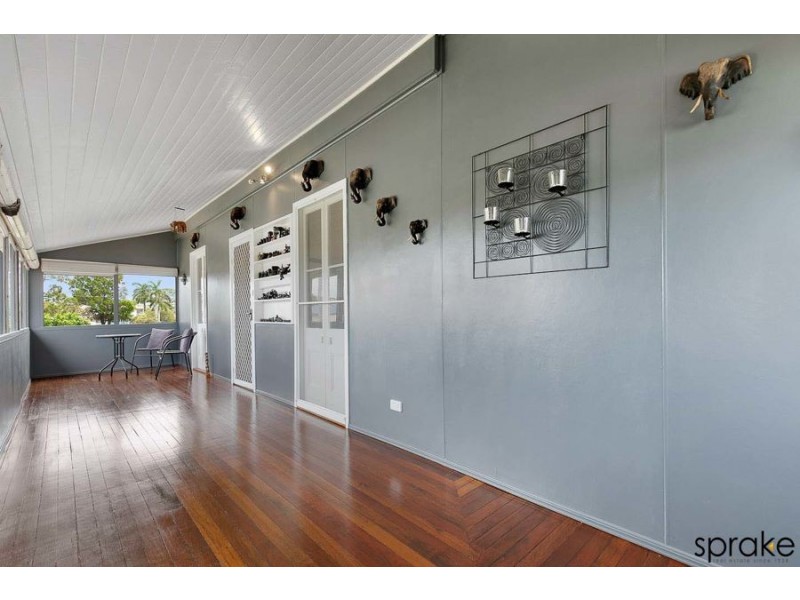 24 Eric Street, Torquay QLD 4655