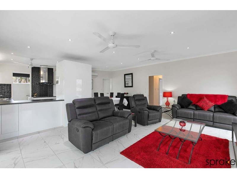 24 Eric Street, Torquay QLD 4655