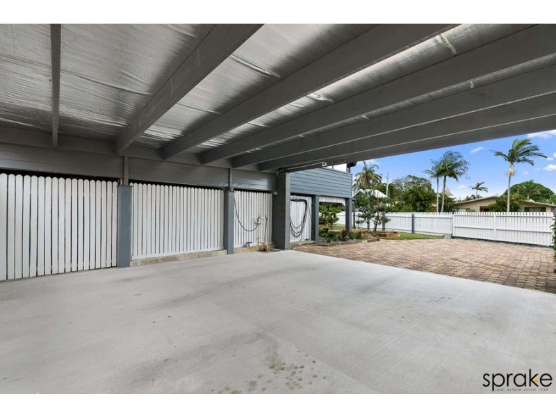 24 Eric Street, Torquay QLD 4655