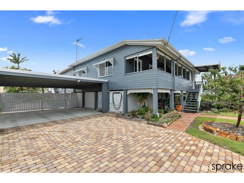24 Eric Street, Torquay QLD 4655