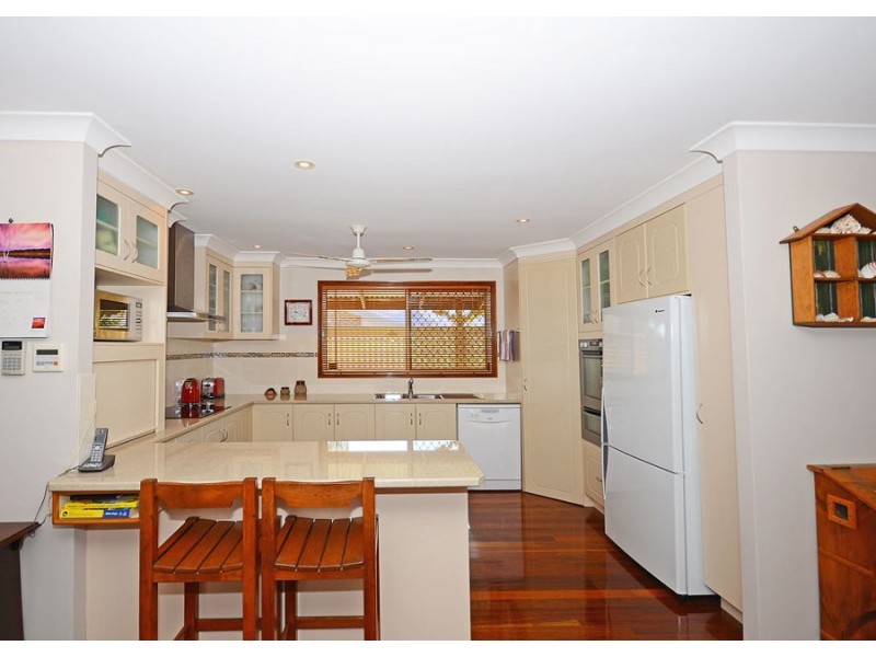 34 Johnston Boulevard, Urraween QLD 4655