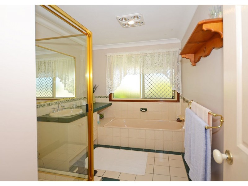 34 Johnston Boulevard, Urraween QLD 4655