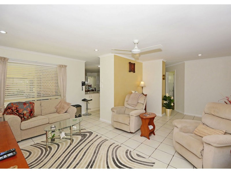 8 Maryborough Hervey Bay Road, Urraween QLD 4655