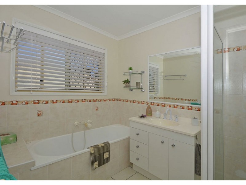 8 Maryborough Hervey Bay Road, Urraween QLD 4655