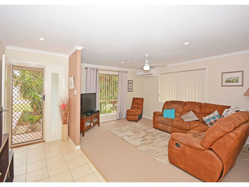 31 Pembridge Circuit, Urraween QLD 4655