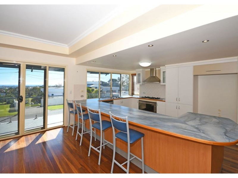 8 Regency Avenue, Urraween QLD 4655