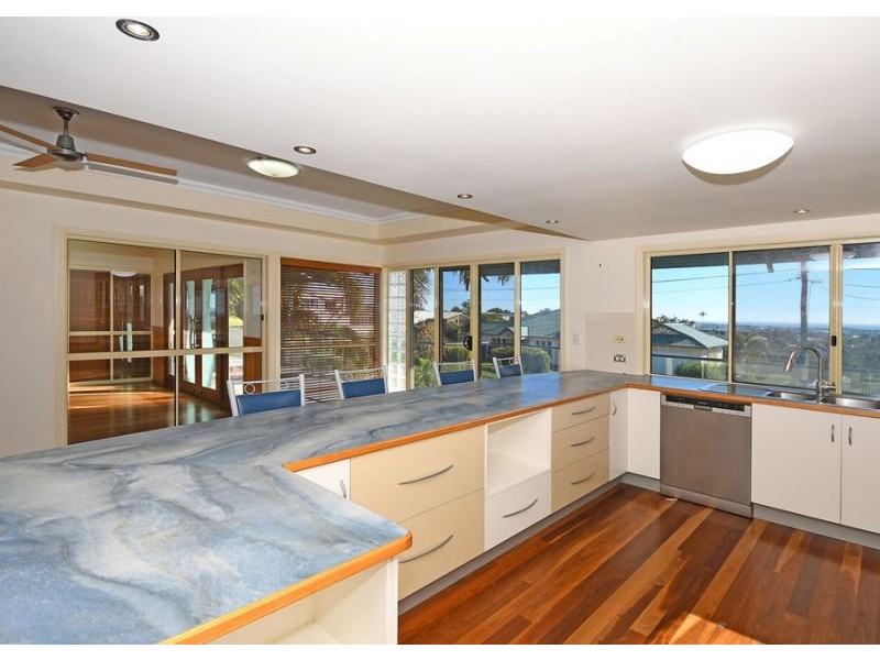 8 Regency Avenue, Urraween QLD 4655