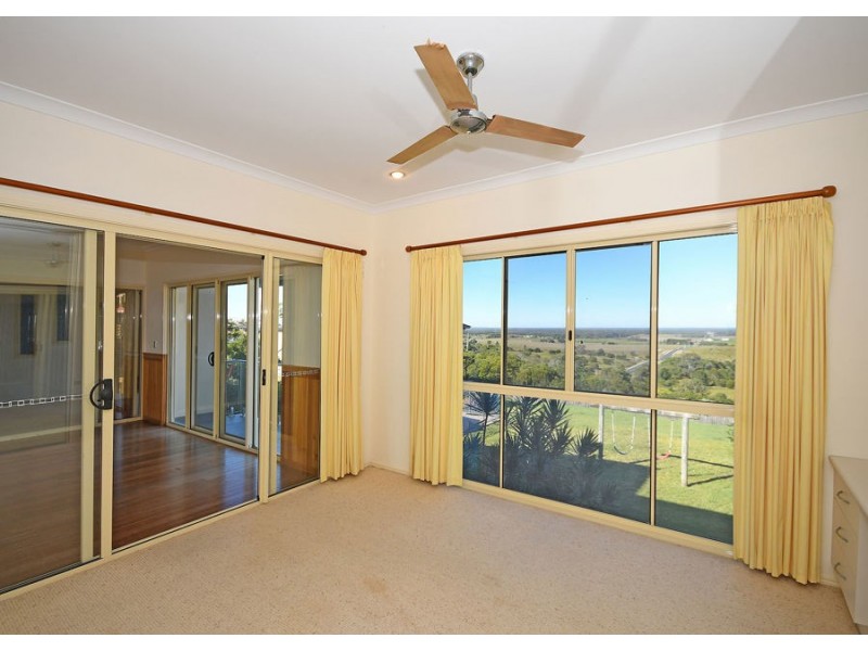 8 Regency Avenue, Urraween QLD 4655
