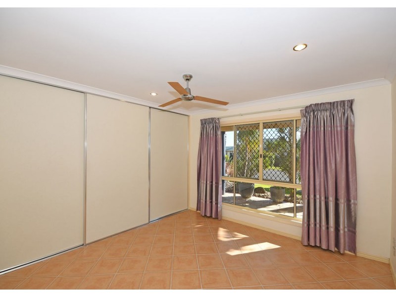 8 Regency Avenue, Urraween QLD 4655