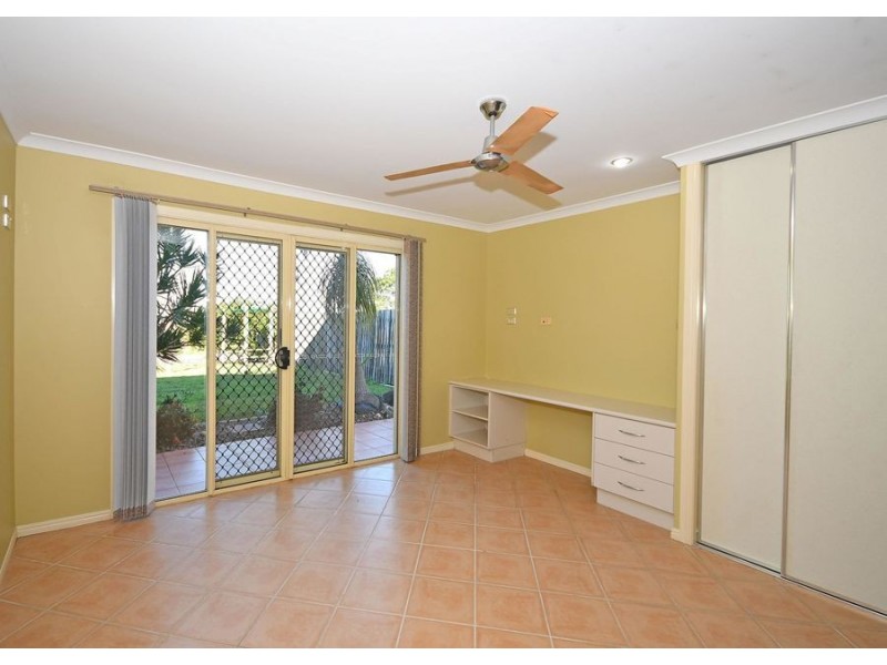 8 Regency Avenue, Urraween QLD 4655