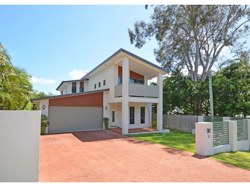 8 Partridge Close, Torquay QLD 4655