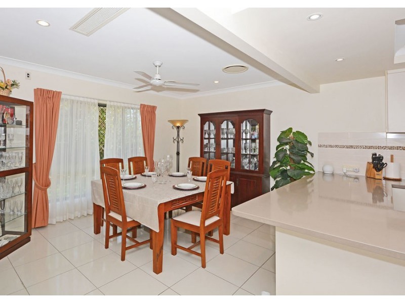 8 Partridge Close, Torquay QLD 4655