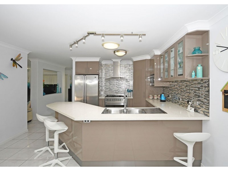 10 Yarrilee Circuit, Dundowran QLD 4655