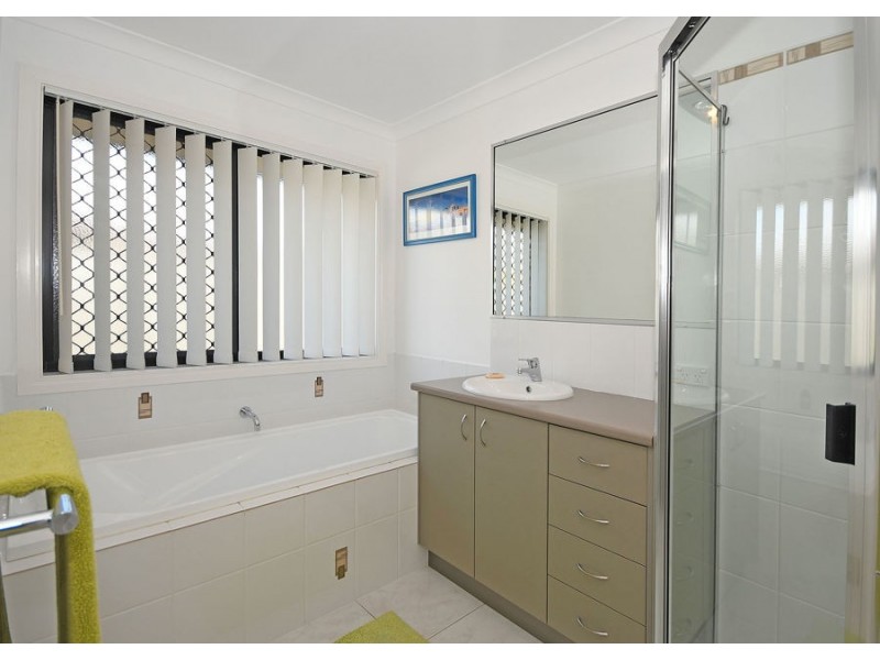 10 Yarrilee Circuit, Dundowran QLD 4655