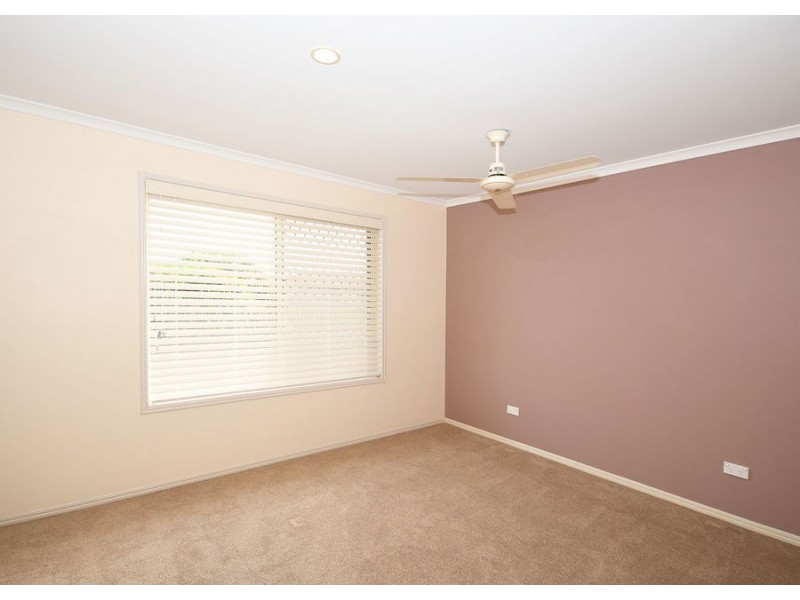 49 Archer Drive, Point Vernon QLD 4655