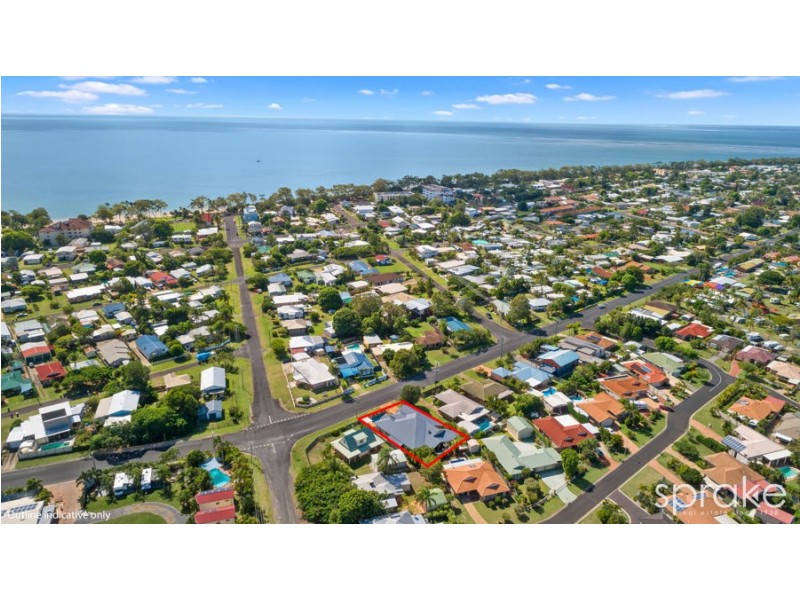 77 Truro Street, Torquay QLD 4655
