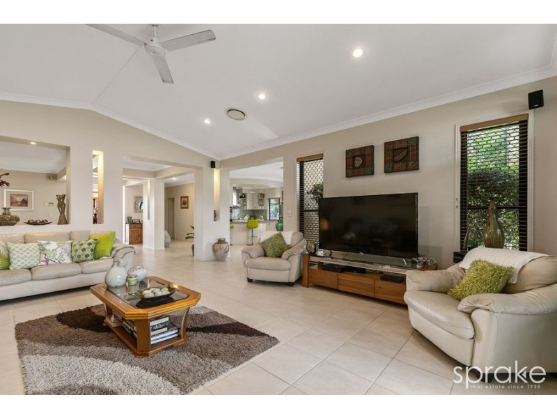 77 Truro Street, Torquay QLD 4655
