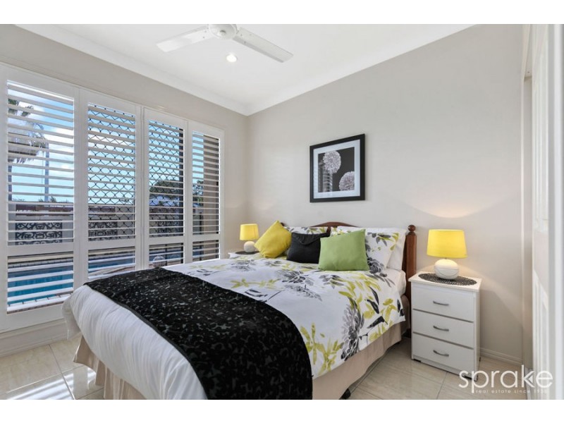 77 Truro Street, Torquay QLD 4655