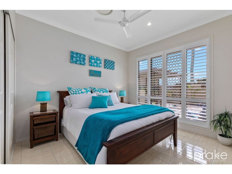 77 Truro Street, Torquay QLD 4655