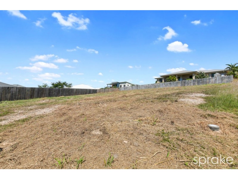 14 Mia Court, Nikenbah QLD 4655