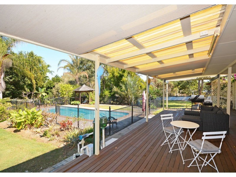 44 Senorita Parade, Urangan QLD 4655