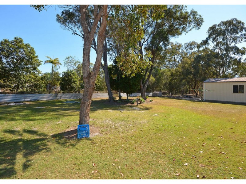 44 Senorita Parade, Urangan QLD 4655