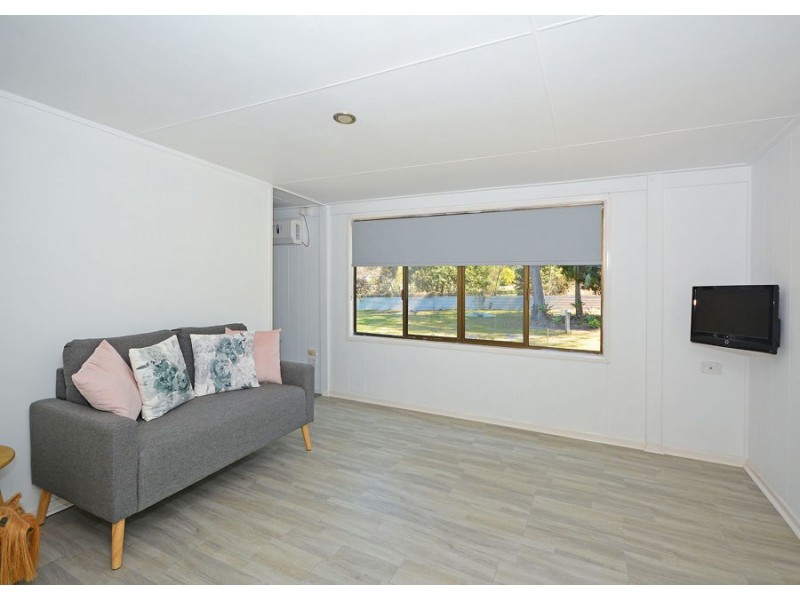 44 Senorita Parade, Urangan QLD 4655