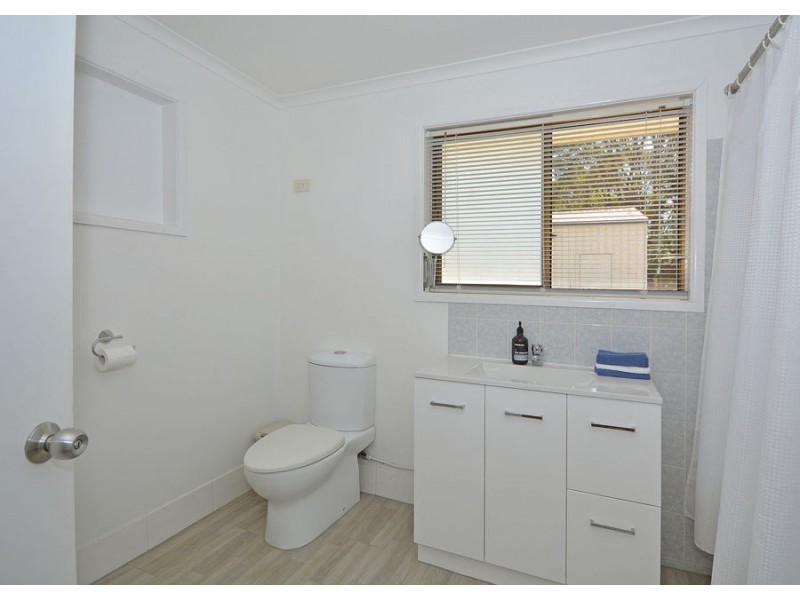 44 Senorita Parade, Urangan QLD 4655