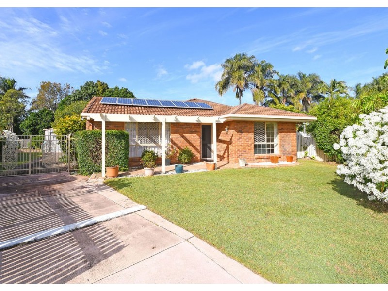 7 Kentia Court, Kawungan QLD 4655