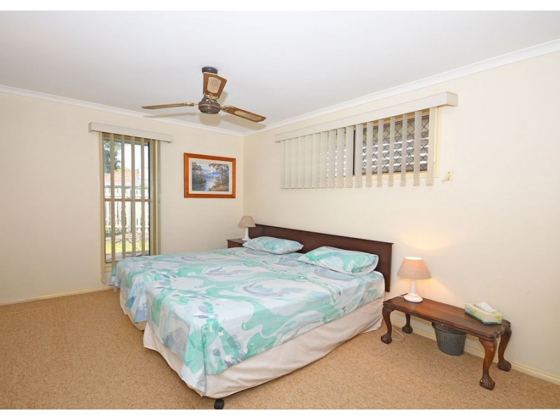 7 Kentia Court, Kawungan QLD 4655