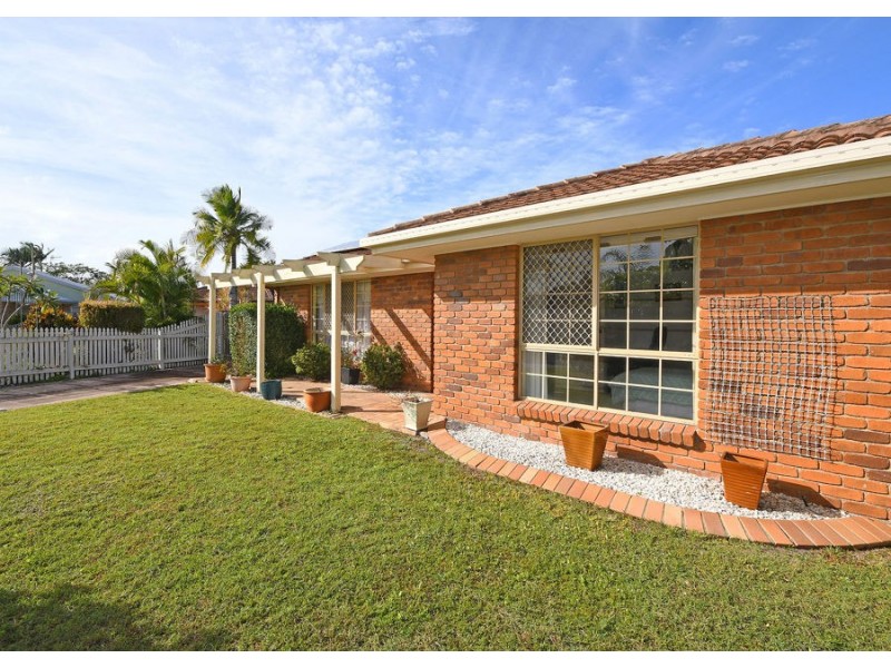 7 Kentia Court, Kawungan QLD 4655