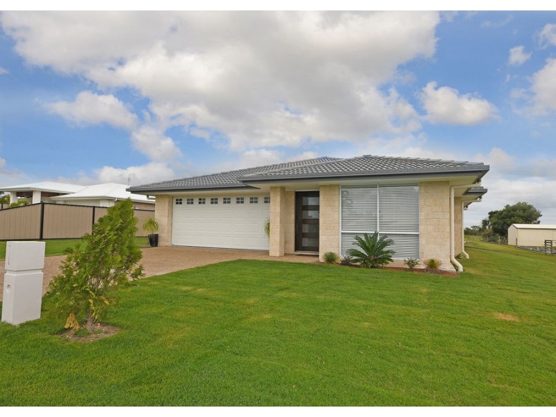 30 Windjammer Circuit, River Heads QLD 4655