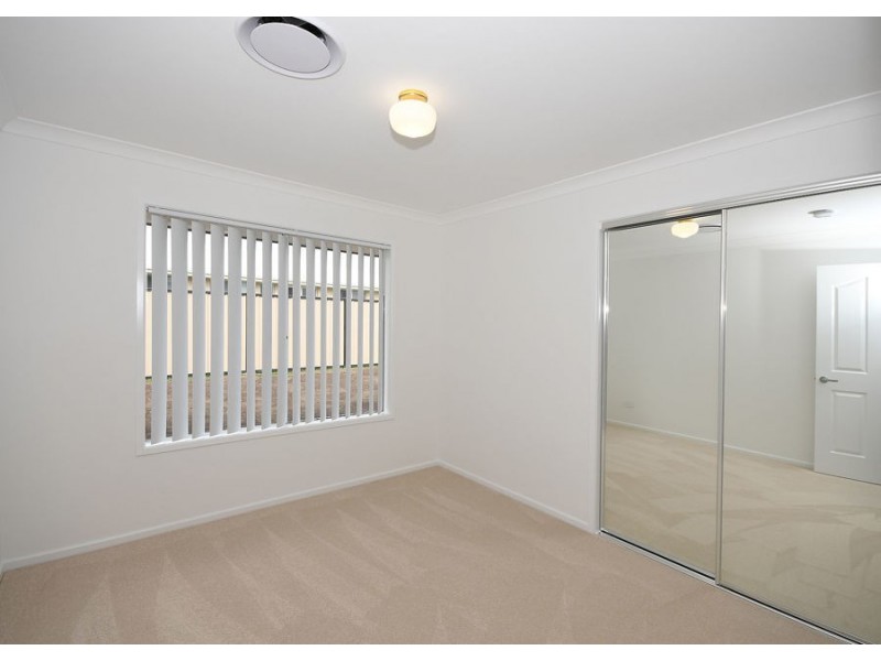 30 Windjammer Circuit, River Heads QLD 4655