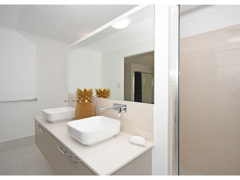 30 Windjammer Circuit, River Heads QLD 4655