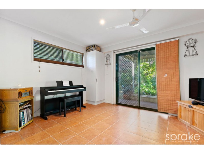 55a Ladbroke Crescent, Urangan QLD 4655
