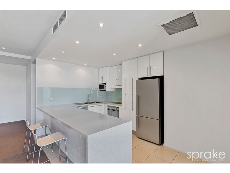 6/625 Esplanade, Urangan QLD 4655