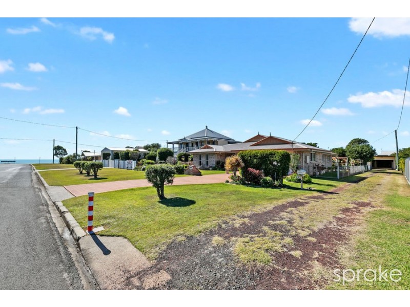 8 Kelly Street, Point Vernon QLD 4655