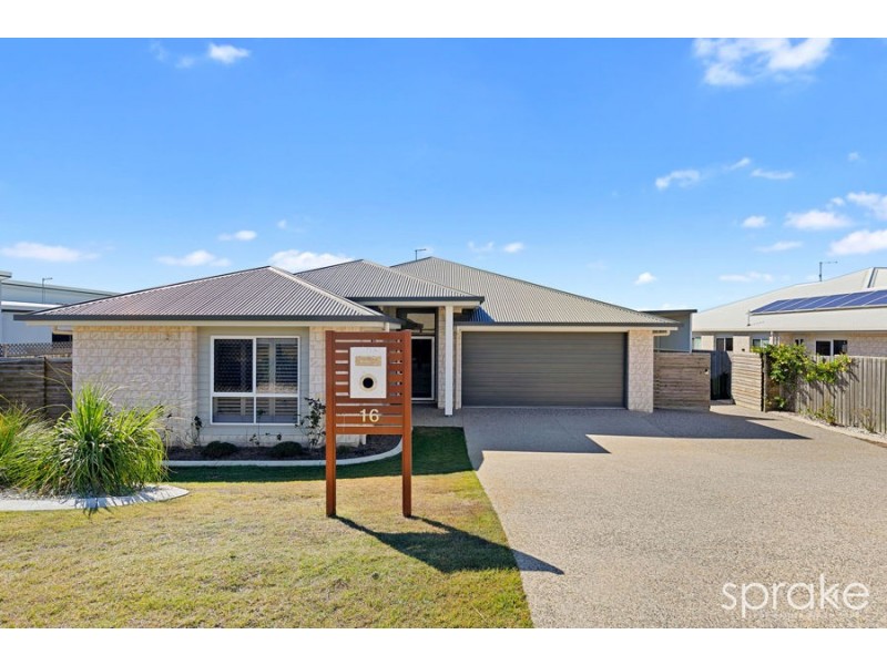 16 Bronte Place, Urraween QLD 4655