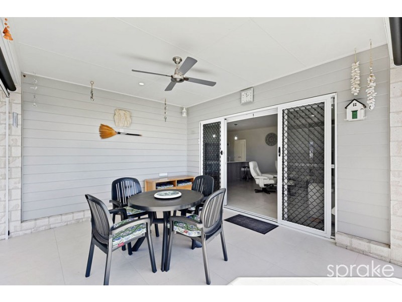 16 Bronte Place, Urraween QLD 4655