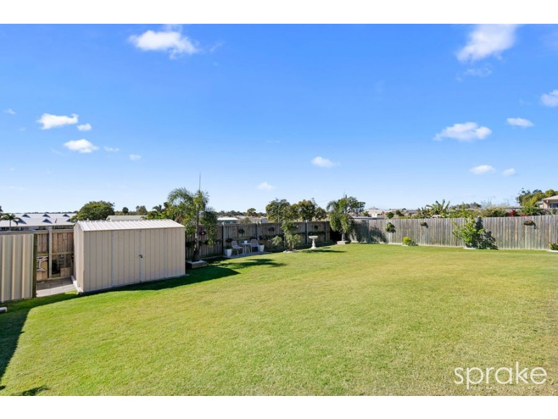 16 Bronte Place, Urraween QLD 4655