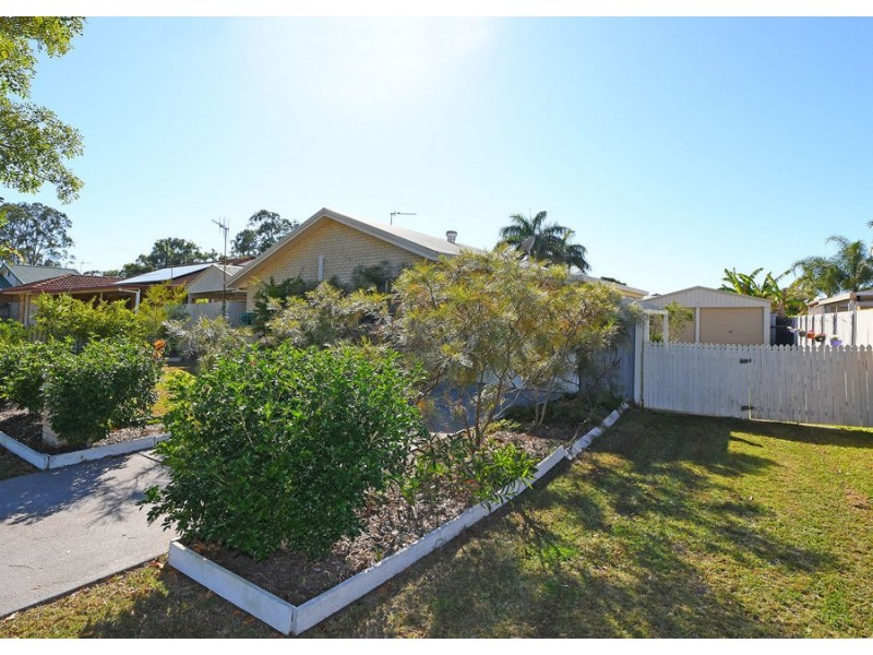 8 Dougan Street, Point Vernon QLD 4655