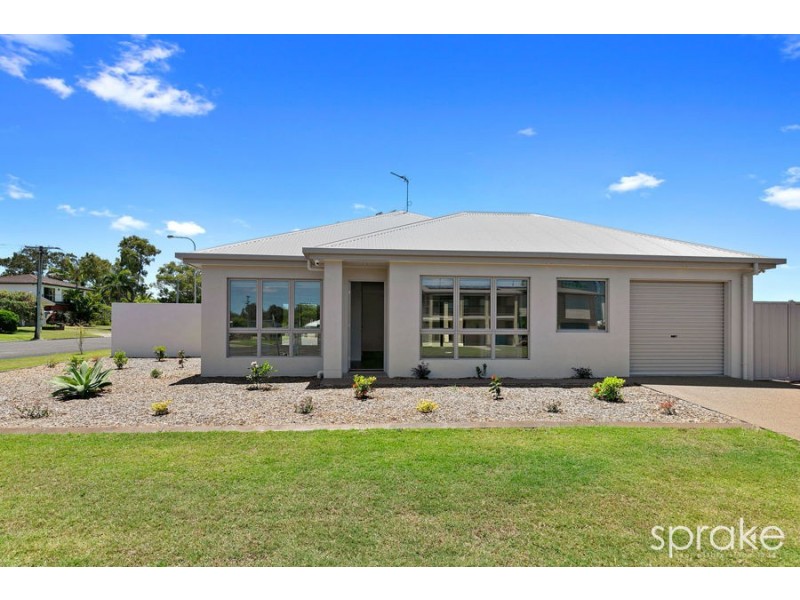 2 Tannen Court, Urangan QLD 4655