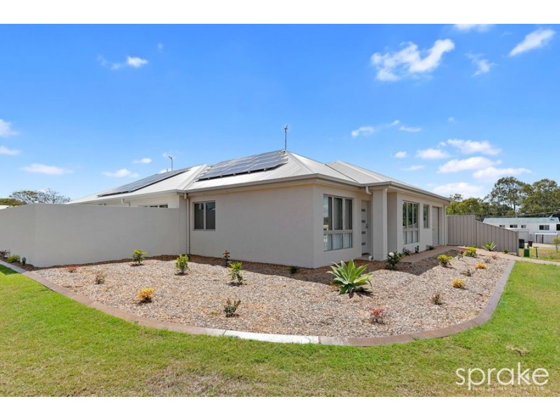 2 Tannen Court, Urangan QLD 4655