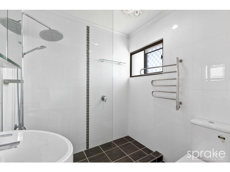 31 Jacobsen Outlook, Urraween QLD 4655