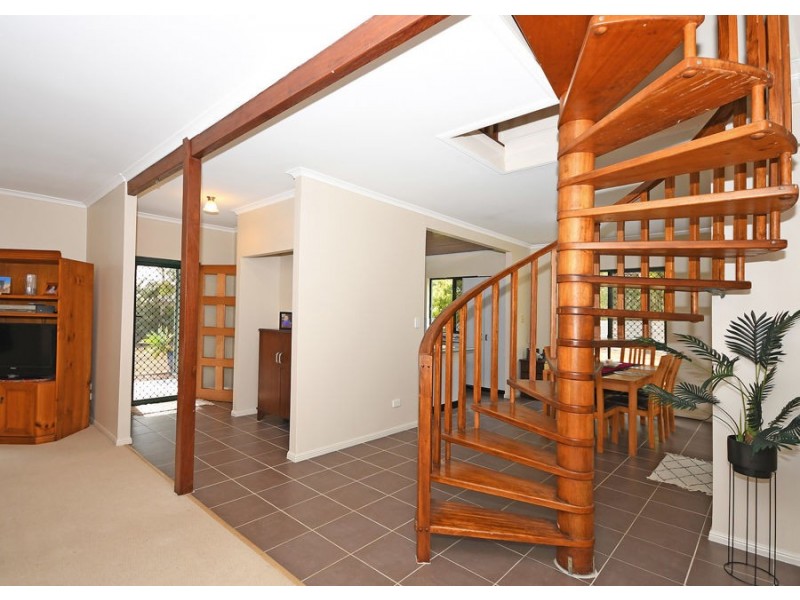 36 Swan Drive, Booral QLD 4655