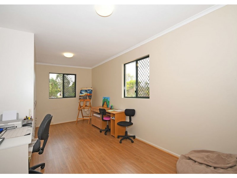 36 Swan Drive, Booral QLD 4655